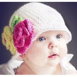 Touca Chapéu de Crochê Branca com Flores Bebês